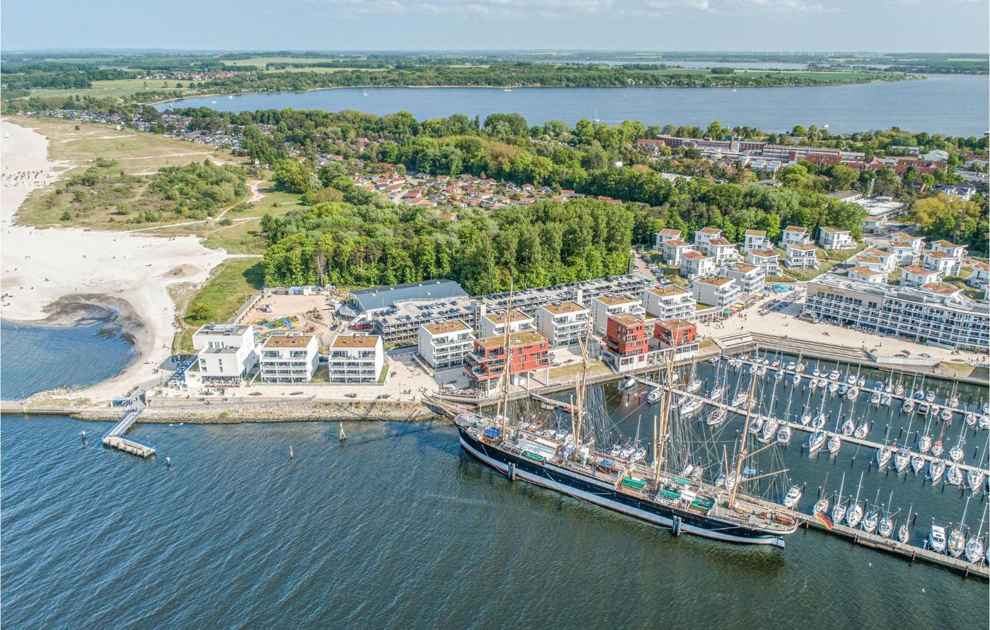 Lovely Apartment In Luebeck Travemuende With Sauna Экстерьер фото